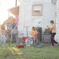 Download In Sunburst Sound - Theme: sun-drenched indie guitar sounds In Sunburst Sound